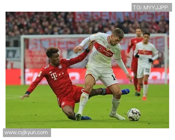 米兰体育报道：27岁边锋西拉斯正式加盟美因茨结束斯图加特生涯