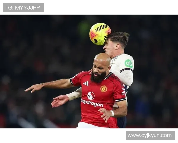 英超激战平局28岁AC米兰旧将闪耀一球一助35岁曼联旧将破门却罚失点球